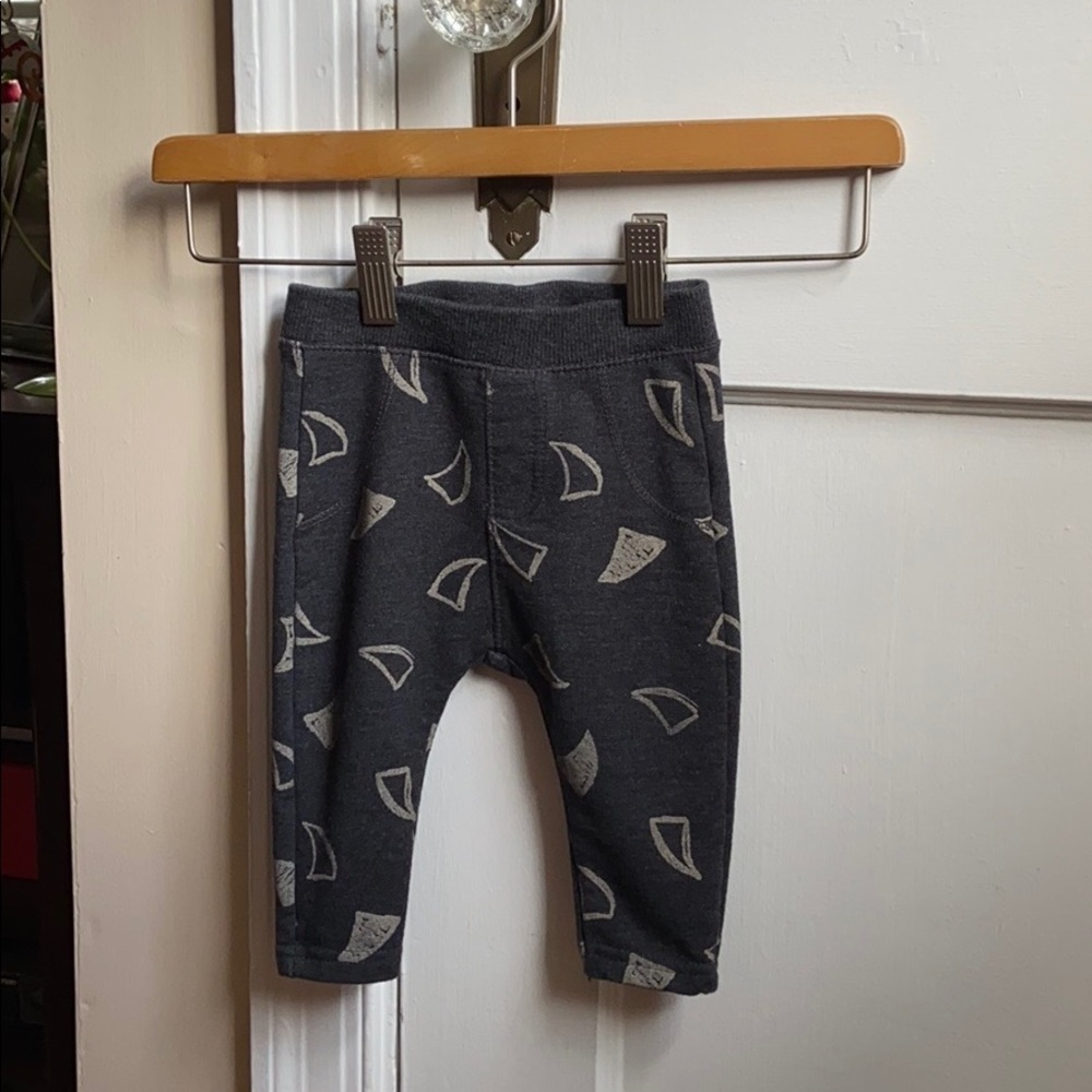 Gray Zara Pull On Joggers Infant Size 3 to 6 Months
